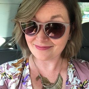 Meet your Posher, Alli